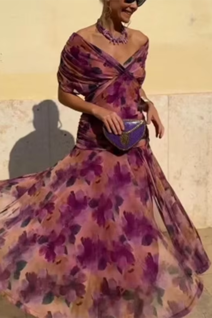 Annai | Elegant Maxi Party Dress with V-Neck