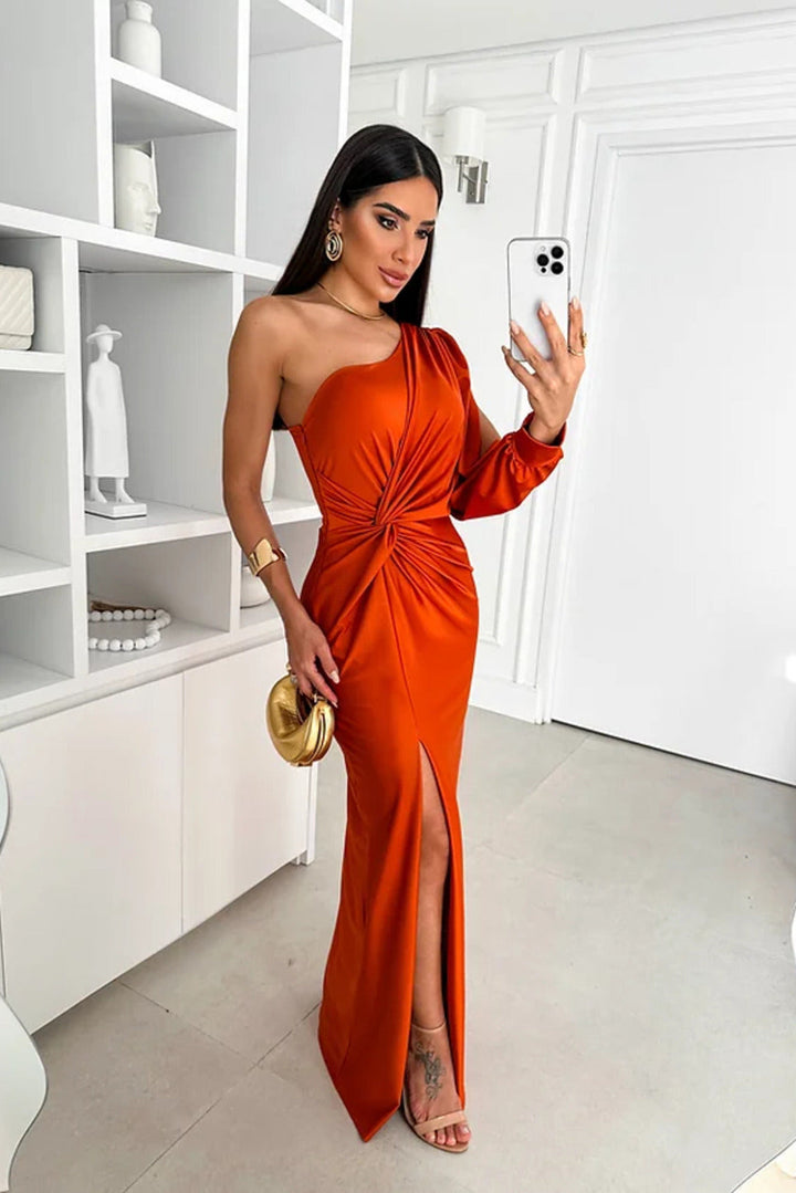 Darcel | Elegant Maxi Dress