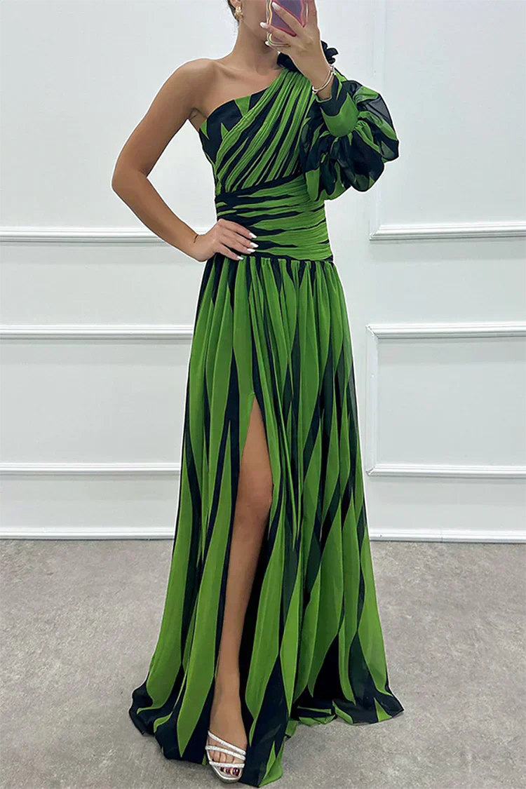 Aria™ | Elegant Striped Maxi Dress with One Shoulder