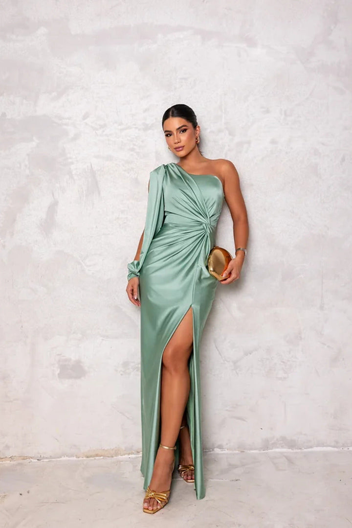 Darcel | Elegant Maxi Dress