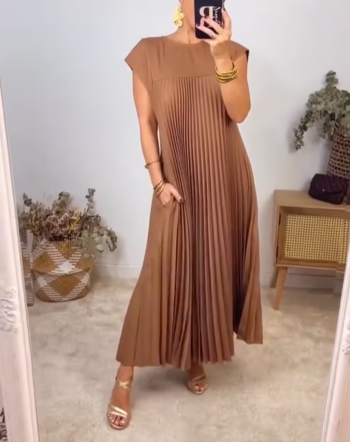 Isabelle | Timeless and Comfortable Dress