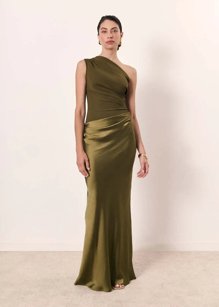 Isabella™ | Maxi Dress with a Gilt in Satin