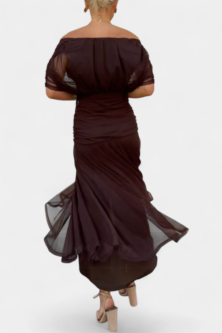 Elisanne - Elegant Off-Shoulder Dress