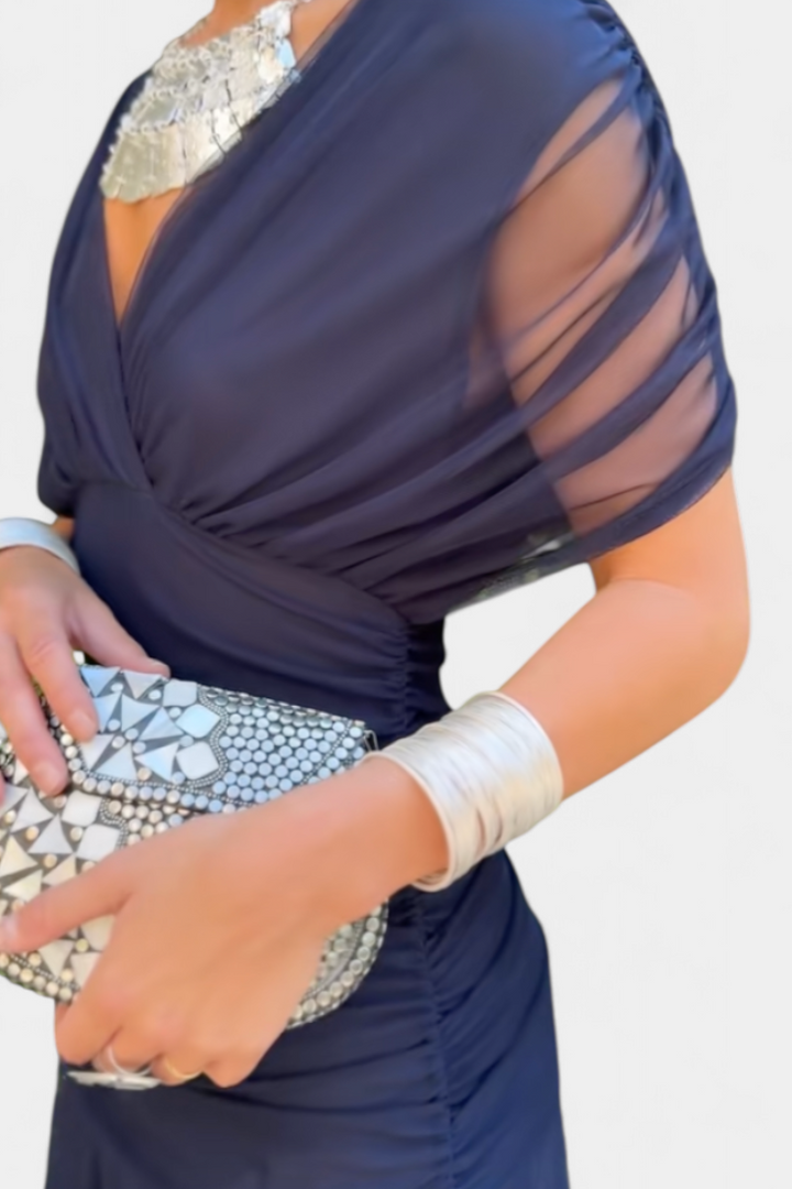 Elisanne - Elegant Off-Shoulder Dress