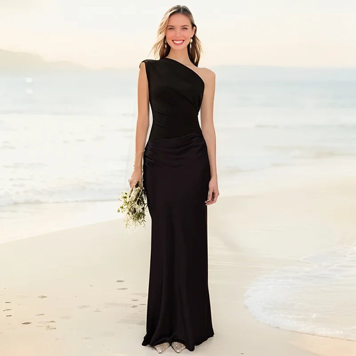 Isabella™ | Maxi Dress with a Gilt in Satin