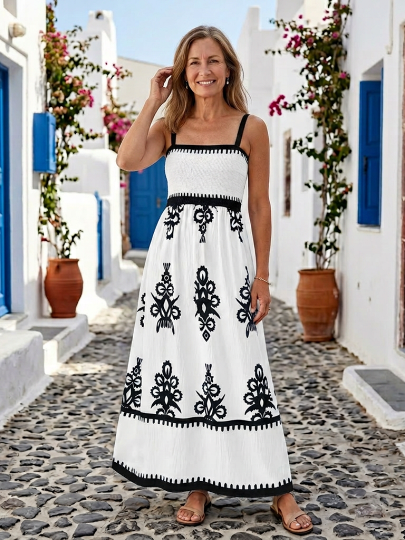 Serenella | Sleeveless Smocked Bodice Maxi Dress