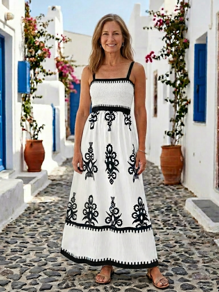 Serenella | Sleeveless Smocked Bodice Maxi Dress