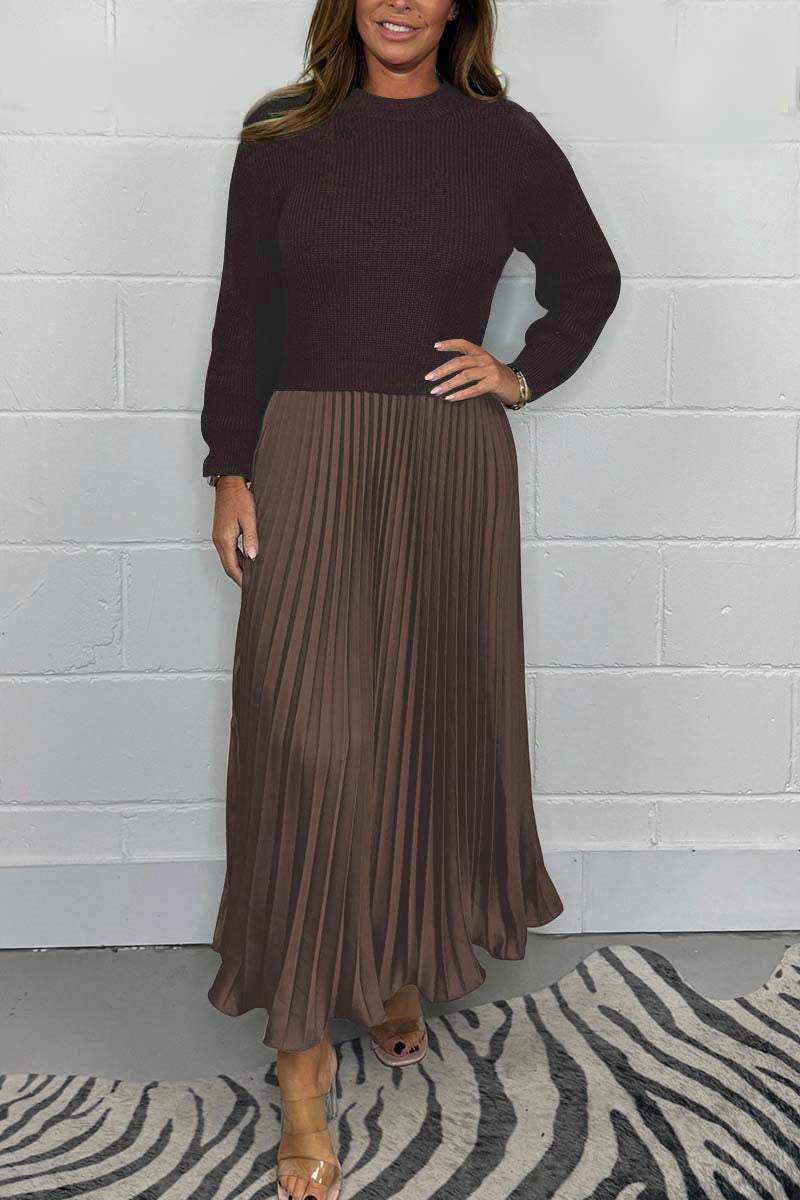 Halter | Maxi dress with sweater and pleated skirt