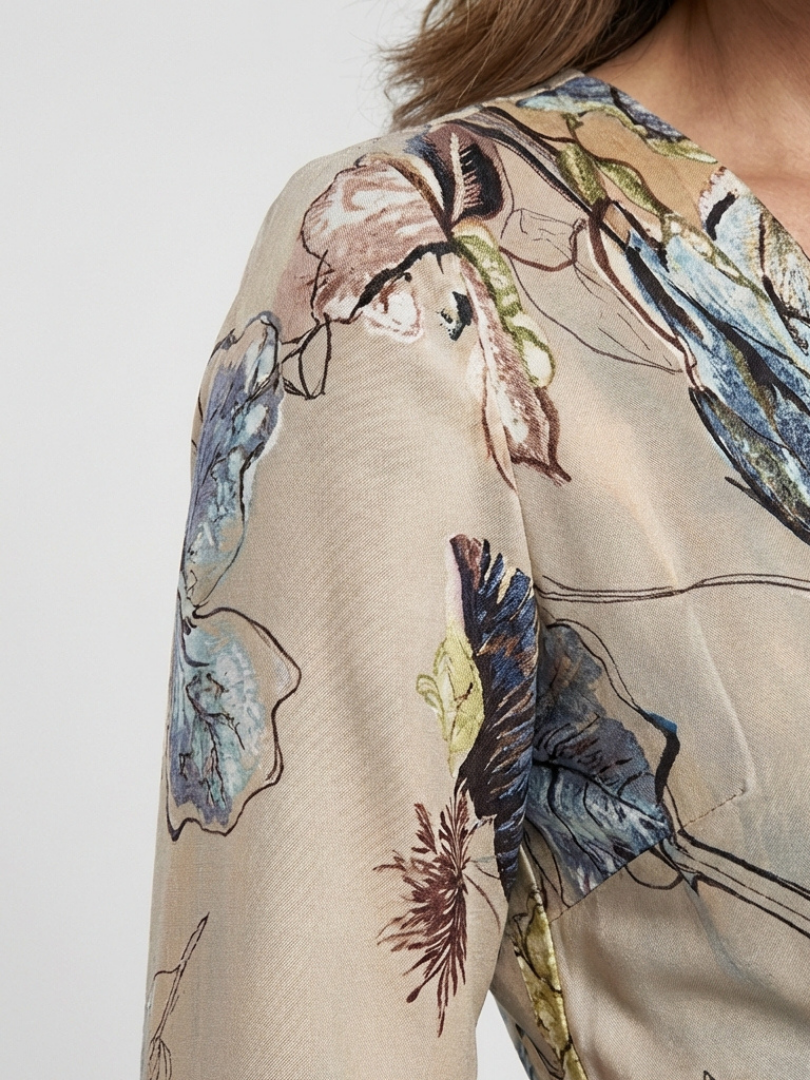 Ismeria | Three Quarter Sleeve Floral Maxi Wrap Dress